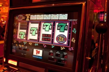 Low-stake live blackjack table on abctoto